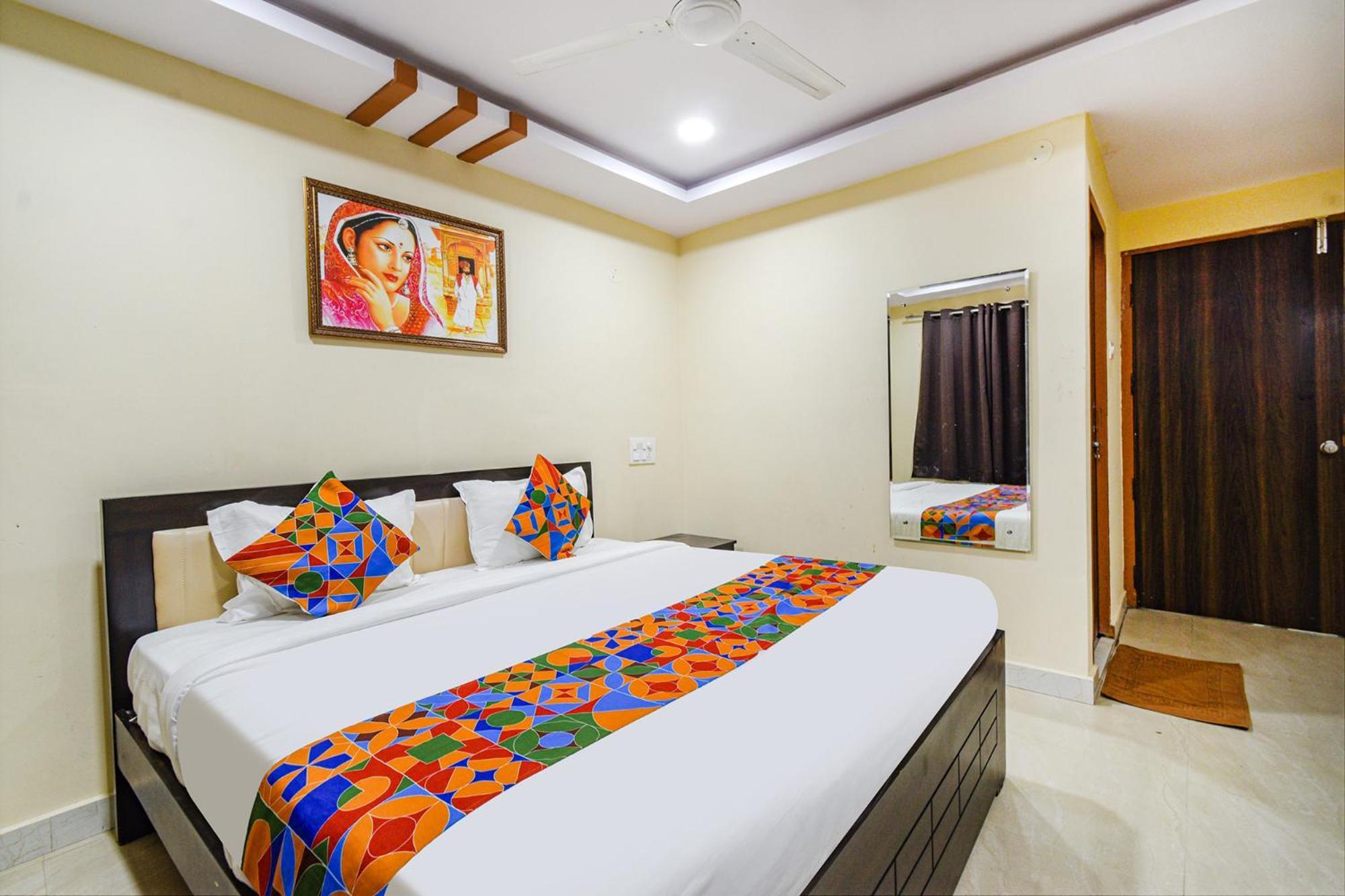 Fabhotel N Residency, Hitech City - 350M From Yashoda Hospital, Hitech City Hyderabad Bagian luar foto