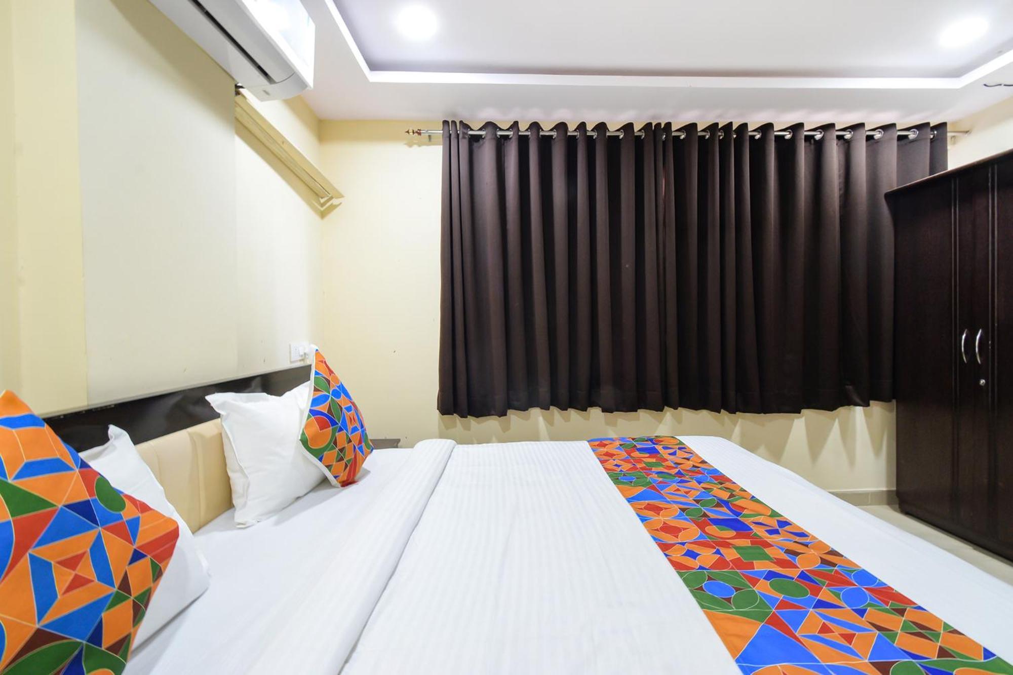 Fabhotel N Residency, Hitech City - 350M From Yashoda Hospital, Hitech City Hyderabad Bagian luar foto